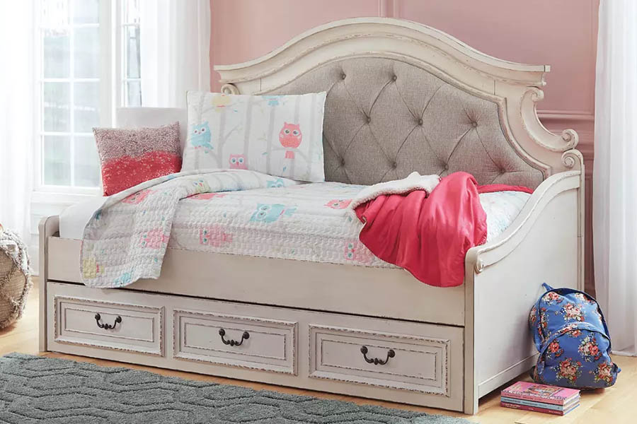 ashley furniture Realyn Twin Daybed with 1 Large Storage Drawer